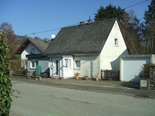 Foto - Haus zum Kaufen in Blankenrath 179.000,00 € 107 m²