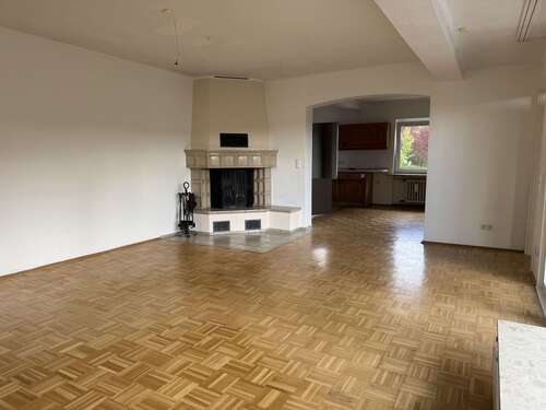 Foto - Haus zum Kaufen in Bad Gandersheim 249.000,00 € 216 m²