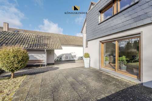 Foto - Haus zum Kaufen in Schömberg 574.000,00 € 280 m²