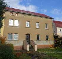 Haus zum Kaufen in Großröhrsdorf 86.500,00 € 214 m²