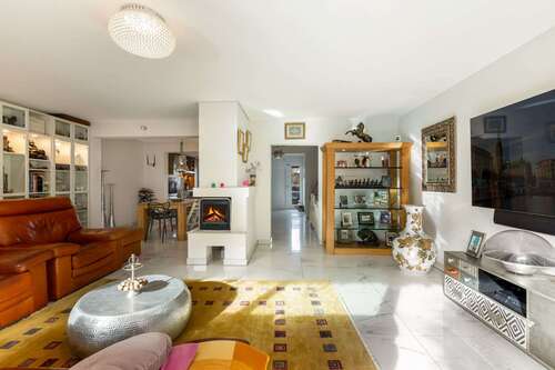 Foto - Haus zum Kaufen in Frechen 780.000,00 € 198 m²