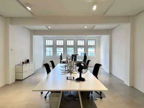 Foto - Büro in Köln 3.330,00 € 180 m² - 3.330,00 EUR Kaltmiete, ca.  180,00 m²