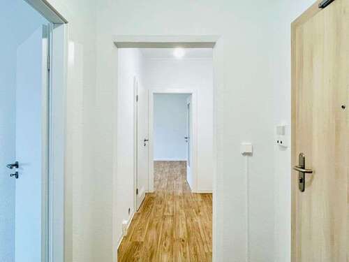 Foto - Wohnung zum Mieten in Freital 388,12 € 50.08 m²