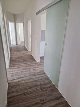 Foto - Wohnung zum Mieten in Schönebeck 749,00 € 99.8 m²