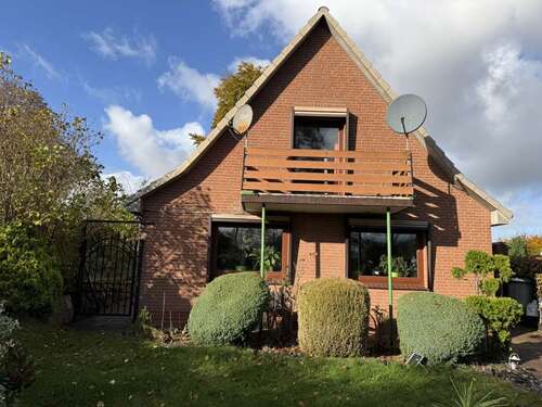 Foto - Haus zum Kaufen in Burg (Dithmarschen) 199.000,00 € 104 m²