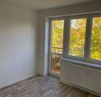 Wohnung zum Mieten in Neubrandenburg 222,00 € 32.6 m²