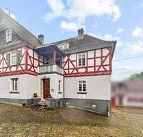 Haus zum Kaufen in Hatzfeld 249.000,00 € 192.94 m²