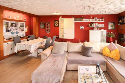 Foto - Haus zum Kaufen in Bad Urach 295.000,00 € 104 m²