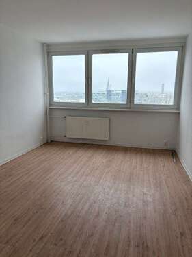 Foto - Wohnung zum Mieten in Neubrandenburg 228,00 € 24 m²