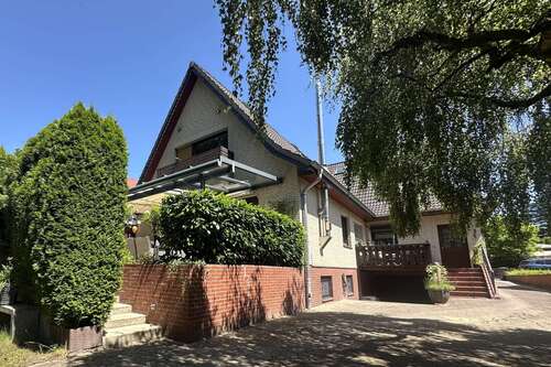 Foto - Haus zum Kaufen in Hamburg Stellingen 850.000,00 € 215.81 m²