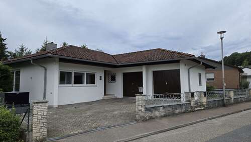 Foto - Haus zum Mieten in Wüstenrot 1.375,00 € 131 m²