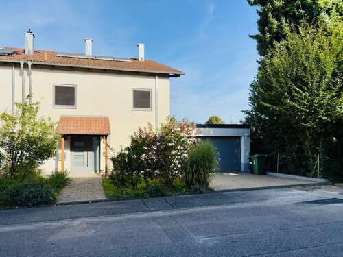 Foto - Haus zum Kaufen in Gondelsheim 575.000,00 € 160 m²