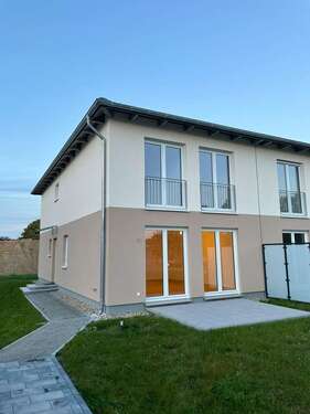 Foto - Haus zum Mieten in Schöneiche 2.100,00 € 140 m²