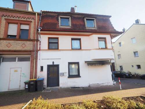 Foto - Haus zum Kaufen in Homburg 230.000,00 € 233 m²