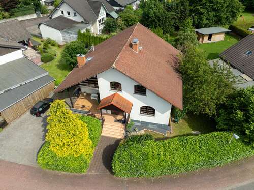 Foto - Haus zum Kaufen in Montabaur 415.000,00 € 277 m²