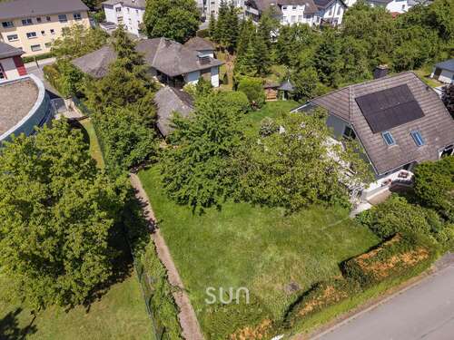 Foto - Grundstück zu verkaufen in Usingen 277.000,00 € 627 m²