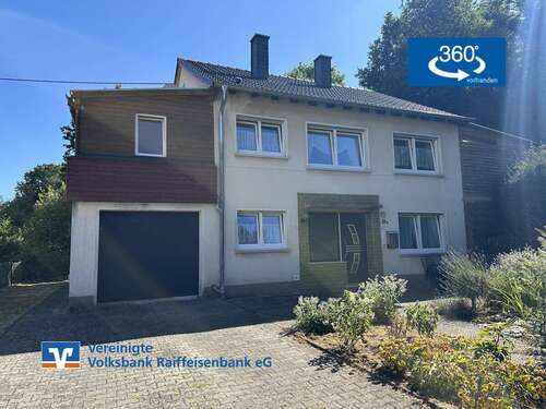 Foto - Haus zum Kaufen in Niederhosenbach 195.000,00 € 158 m²