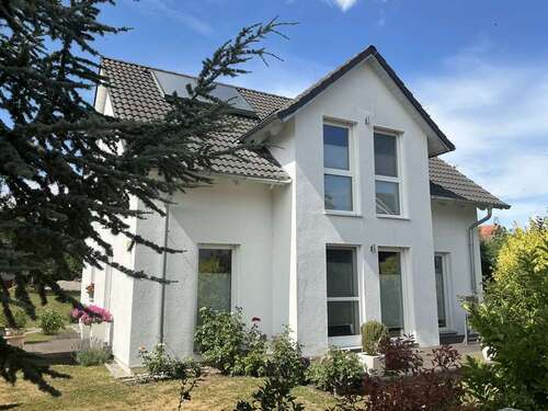 Foto - Haus zum Kaufen in Kutzenhausen 620.000,00 € 137 m²