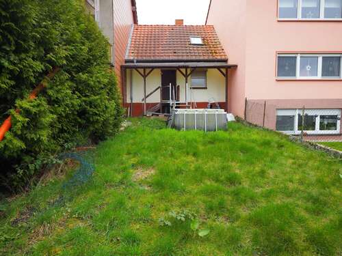 Foto - Haus zum Kaufen in Zweibrücken 30.000,00 € 68 m²