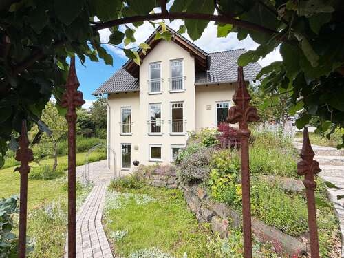 Foto - Haus zum Kaufen in Linz am Rhein 549.000,00 € 179 m²