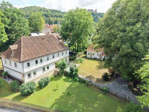 Foto - Haus zum Kaufen in Coburg 365.000,00 € 240 m²