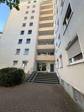 Foto - Wohnung zum Kaufen in Laatzen 160.000,00 € 74 m²