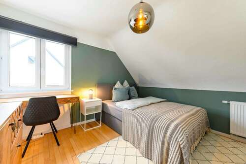 Foto - WG-Zimmer in Stuttgart 465,00 € 12 m²