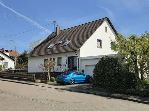 Foto - Haus zum Kaufen in Rögling 398.000,00 € 215.87 m²