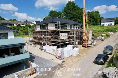 Foto - Haus zum Kaufen in Porta Westfalica 2.200.000,00 € 728 m²