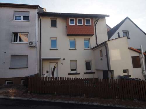 Foto - Haus zum Kaufen in Contwig 148.000,00 € 150 m²