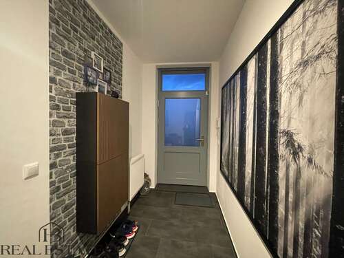 Foto - Wohnung zum Mieten in Burg 555,17 € 85.41 m²