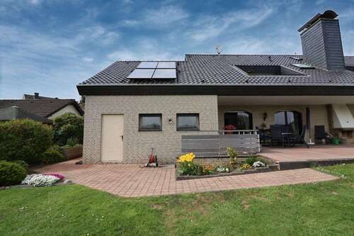 Foto - Haus zum Kaufen in Solingen 569.000,00 € 190 m²