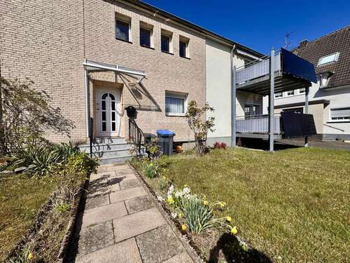 Foto - Haus zum Kaufen in Bergisch Gladbach 345.000,00 € 110 m²