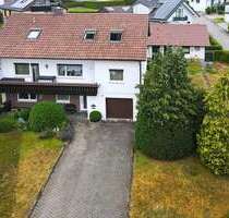 Haus zum Kaufen in Sonnenbühl-Undingen 419.000,00 € 215.83 m²