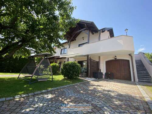 Foto - Haus zum Kaufen in Brunnen 549.000,00 € 200 m²