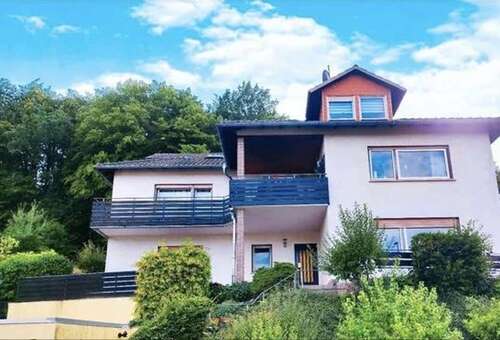 Foto - Haus zum Kaufen in Nentershausen 249.000,00 € 250 m²