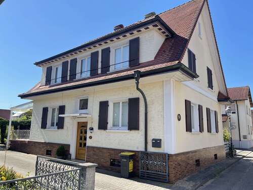 Foto - Haus zum Kaufen in Iffezheim 415.000,00 € 140 m²
