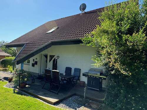 Foto - Haus zum Kaufen in Naumburg 399.000,00 € 217 m²