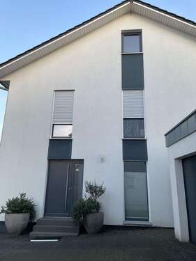Foto - Haus zum Kaufen in Weilerswist- Metternich 665.000,00 € 168.5 m²