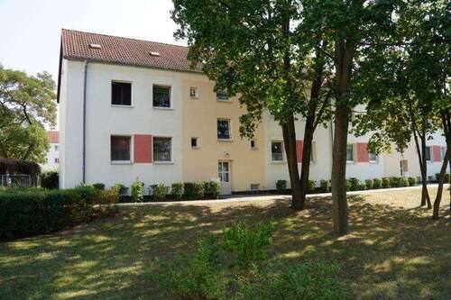 Foto - Wohnung zum Mieten in Brandenburg an der Havel 286,00 € 34.6 m²