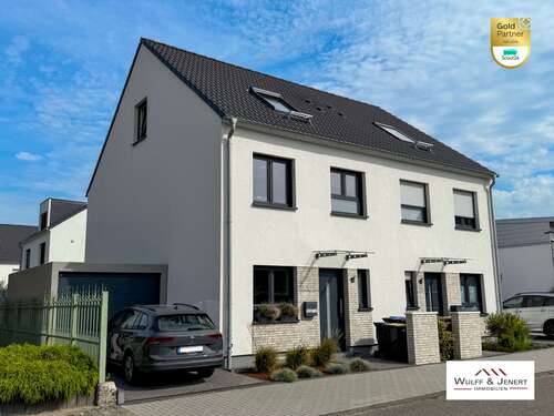 Foto - Haus zum Kaufen in Rommerskirchen 569.000,00 € 126.18 m²
