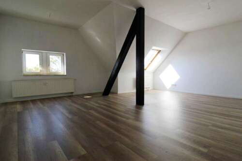 Foto - Wohnung zum Mieten in Burgstädt 490,00 € 79 m²