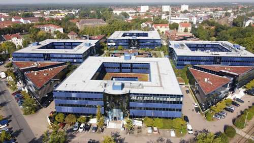 Foto - Büro in Hennigsdorf 5.302,89 € 623.87 m²