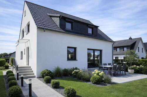 Foto - Haus zum Kaufen in Gerlingen 999.000,00 € 170 m²