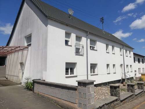 Foto - Haus zum Kaufen in Leisel 395.000,00 € 310 m²