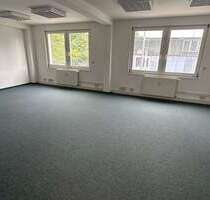 Halle in Berlin 384,00 € 35.06 m²