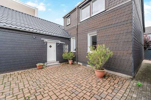 Foto - Haus zum Kaufen in Bochum Wattenscheid 399.000,00 € 197 m²