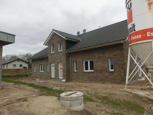 Foto - Haus zum Kaufen in Uchte 359.000,00 € 178 m²