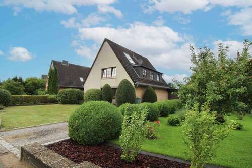 Foto - Wohnung zum Kaufen in Breitenburg 155.000,00 € 84.35 m²
