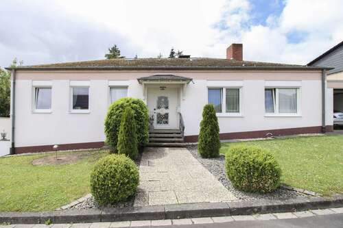 Foto - Haus zum Kaufen in Bitburg 560.000,00 € 282.19 m²
